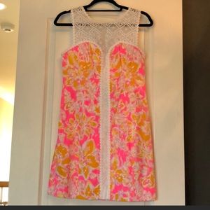 Traded to kassidyscarponi for Lilly bch mat&blouse